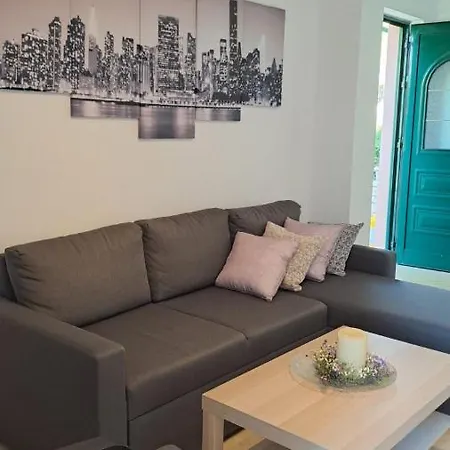 Apartment Spiros House *