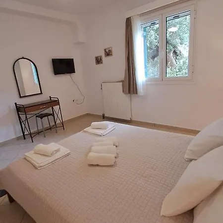 Spiros House Apartment *